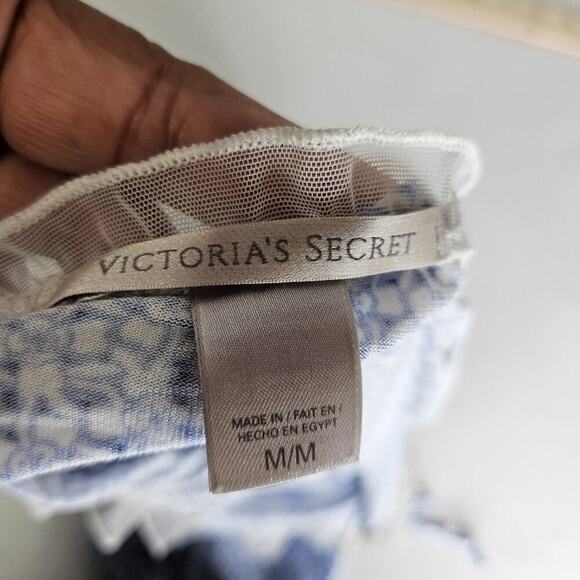 Victoria’s Secret Size M Blue Floral Romper Lingerie Sleepwear Ruffled Edge - Picture 3 of 3